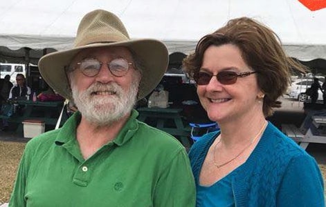 Meet Hank Dimuzio and Rhonda Roberts - sawyers, deer farmers, and TimberKing owners from Vermont!